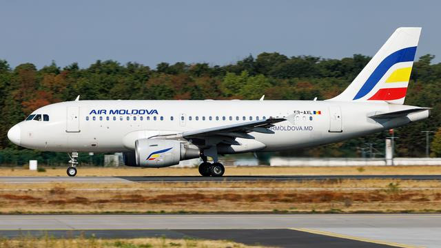 ER-AXL:Airbus A319:Air Moldova